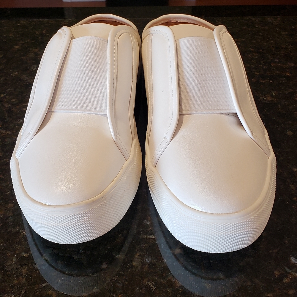 Dolce Vita leather slip-on sneakers